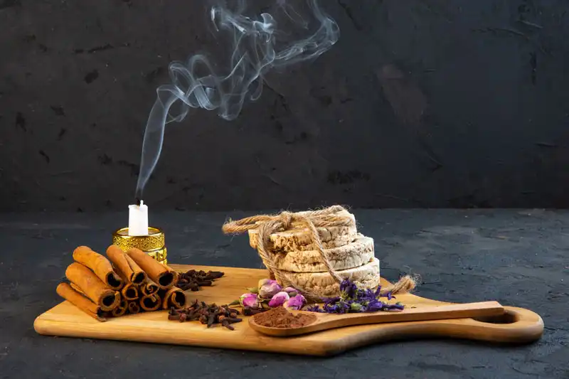Aroma Essence